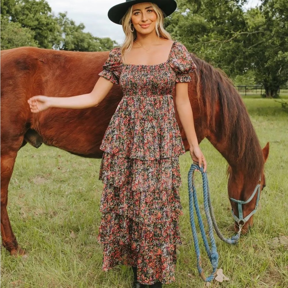 BuddyLove Marlee Short Sleeve Maxi Dress